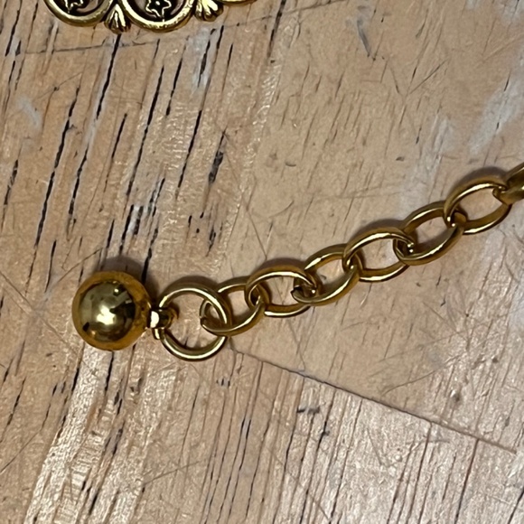 Gold “Look” Metal Chained Belt - Picture 3 of 5